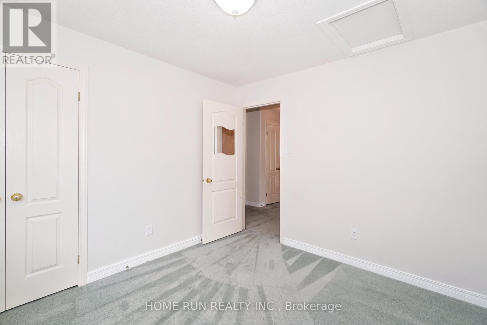 Photo 15 of 15 Evanshen Crescent, Ottawa ON