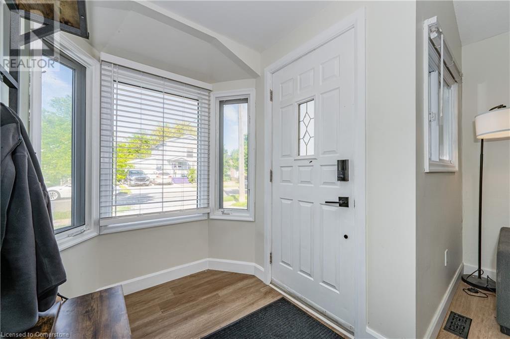 Photo 5 of 64 Churchill Street, St Catharines ON