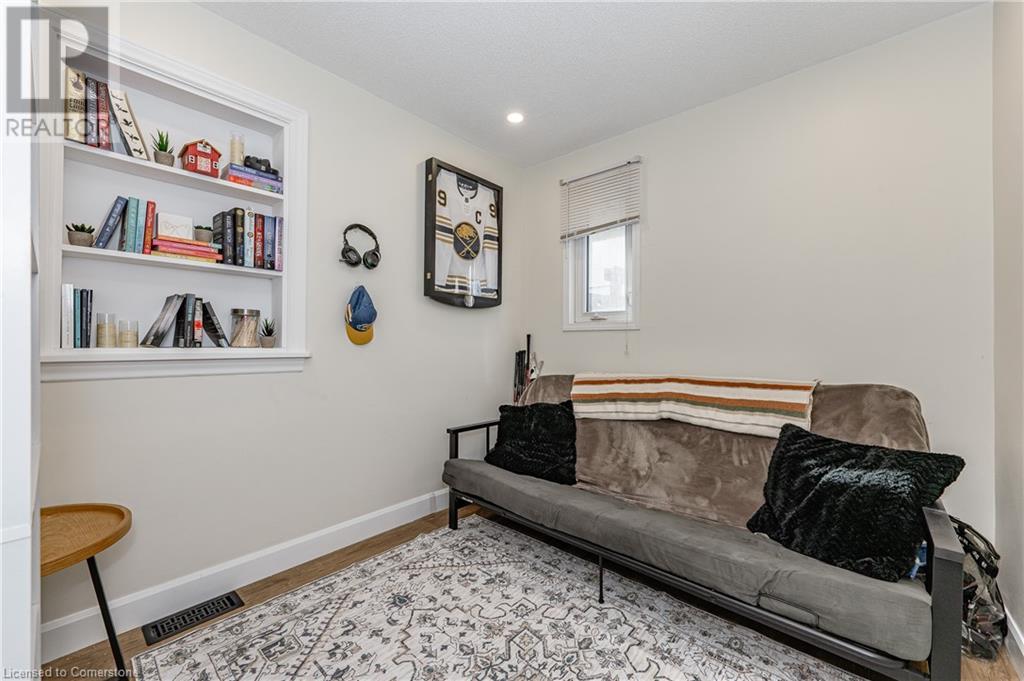 Photo 15 of 64 Churchill Street, St Catharines ON