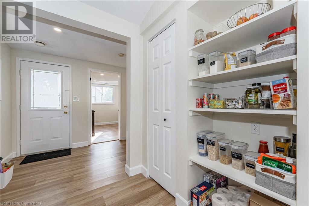 Photo 19 of 64 Churchill Street, St Catharines ON