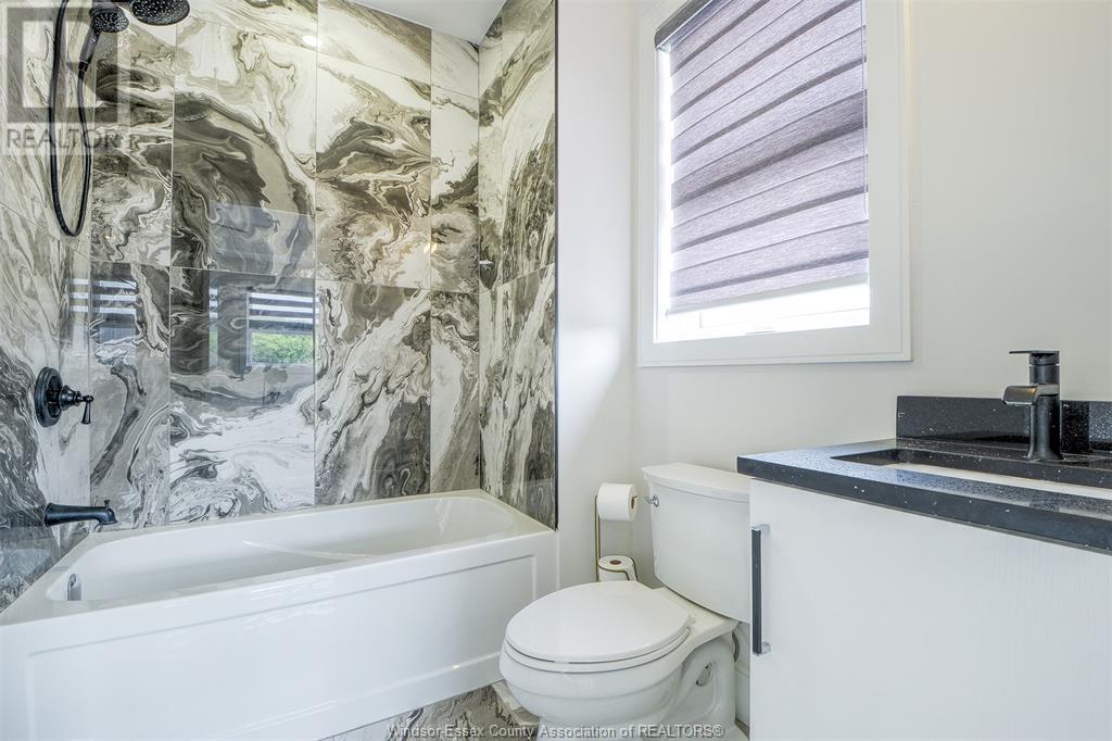 Photo 19 of 311 Water Avenue, Lakeshore ON
