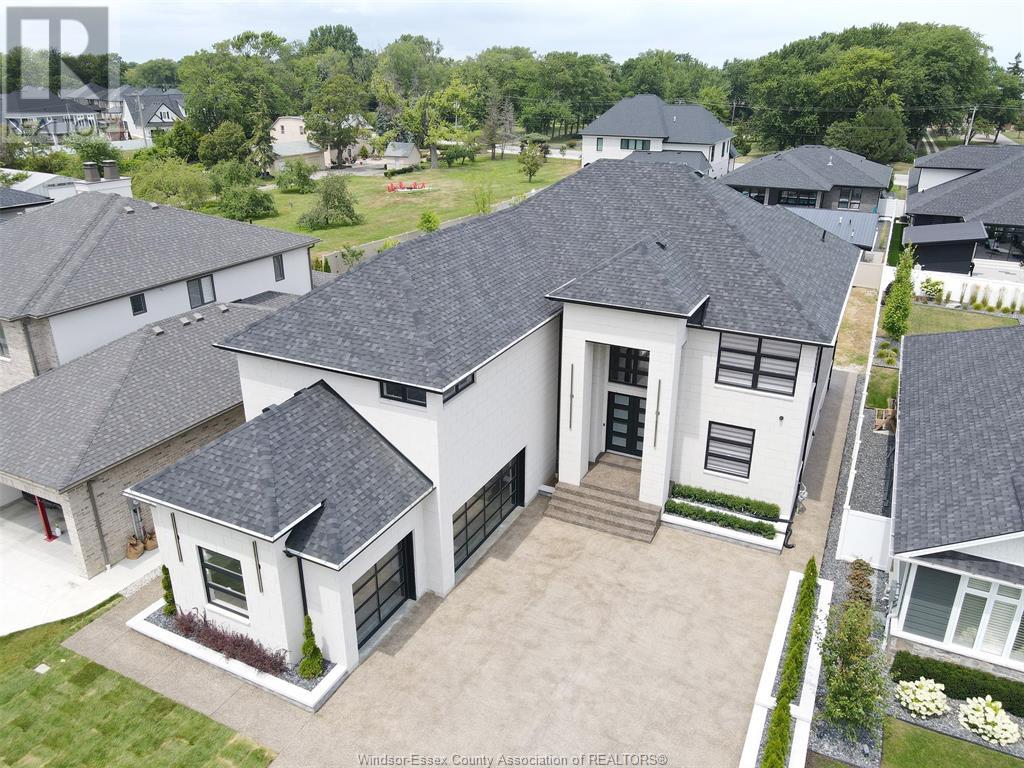 Photo 32 of 311 Water Avenue, Lakeshore ON