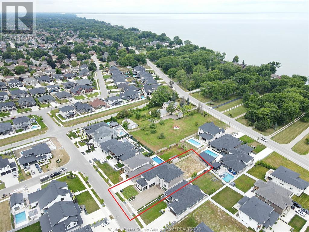 Photo 21 of 311 Water Avenue, Lakeshore ON