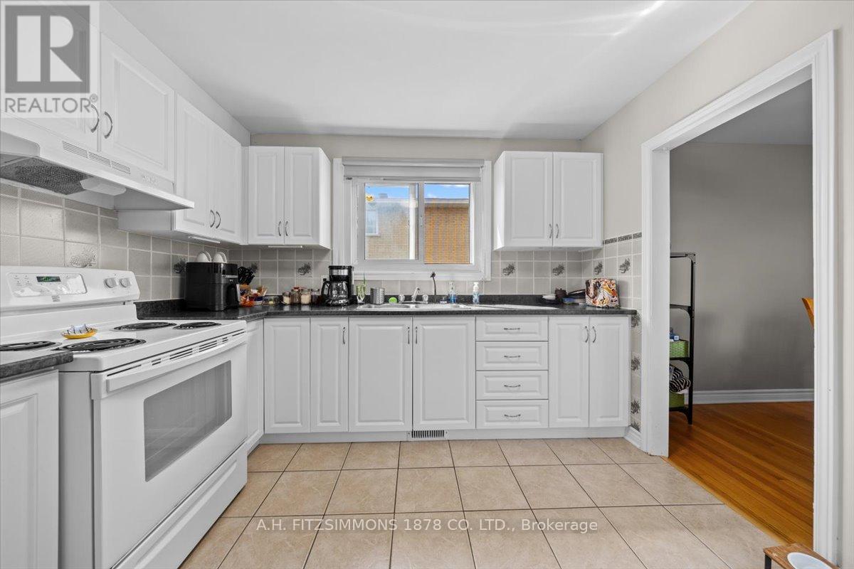 Photo 24 of 1217 Cameo Drive, Ottawa ON
