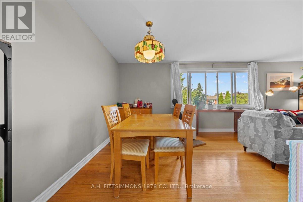 Photo 32 of 1217 Cameo Drive, Ottawa ON