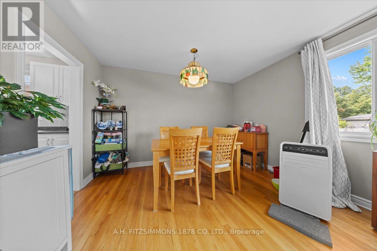 Photo 22 of 1217 Cameo Drive, Ottawa ON