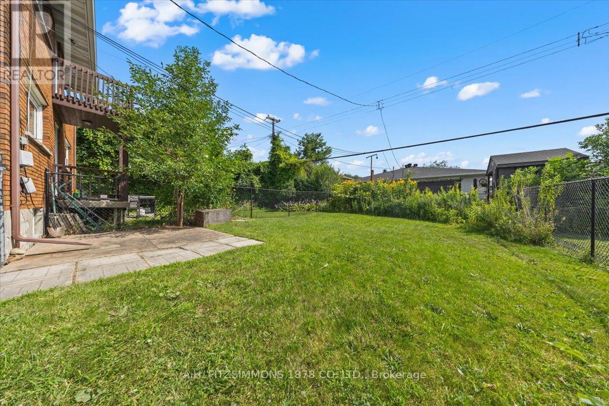 Photo 1 of 1217 Cameo Drive, Ottawa ON