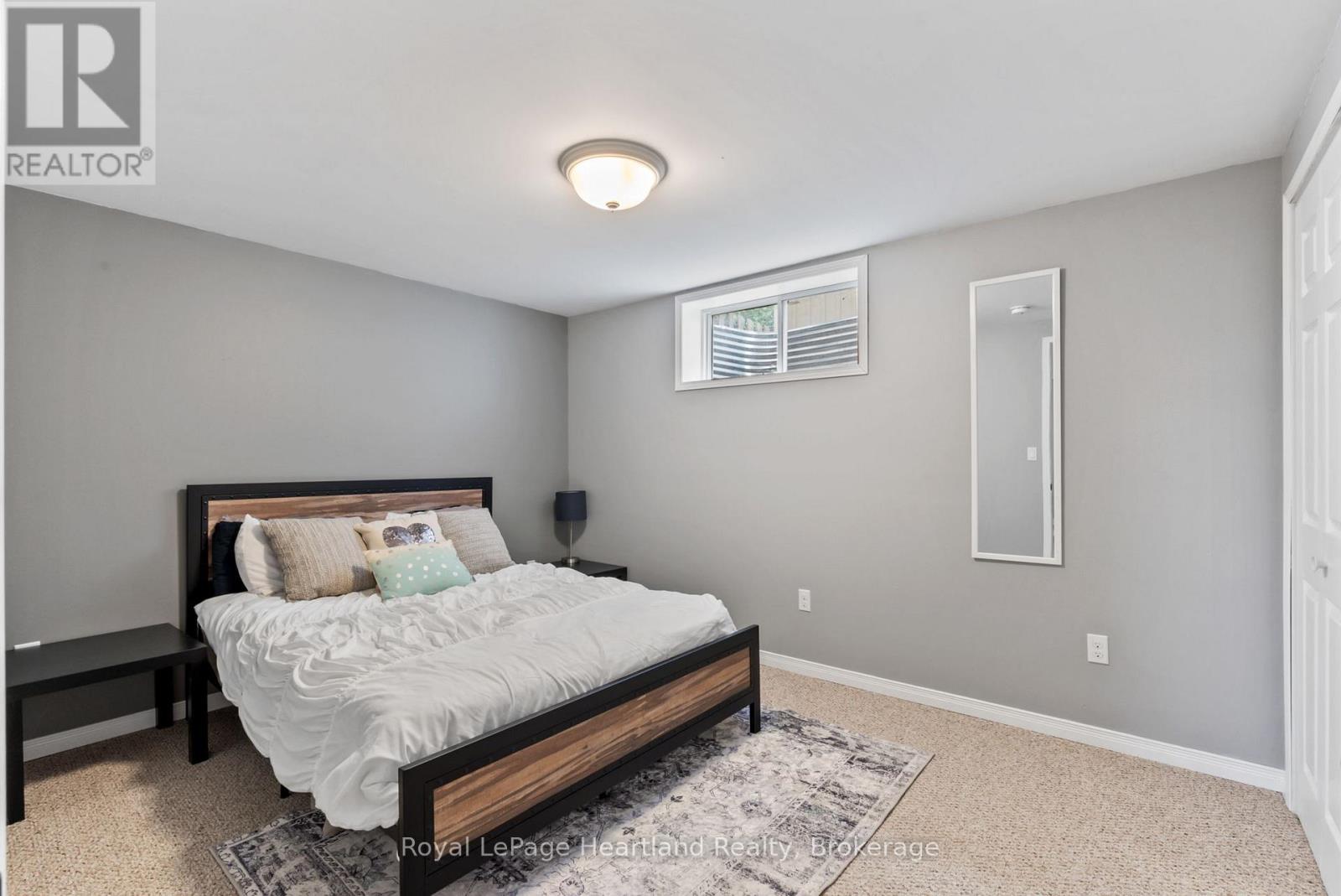 Photo 19 of 415 Cavan Street, Minto ON