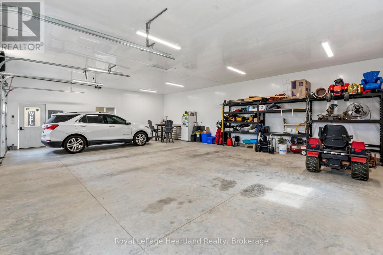 Photo 7 of 415 Cavan Street, Minto ON