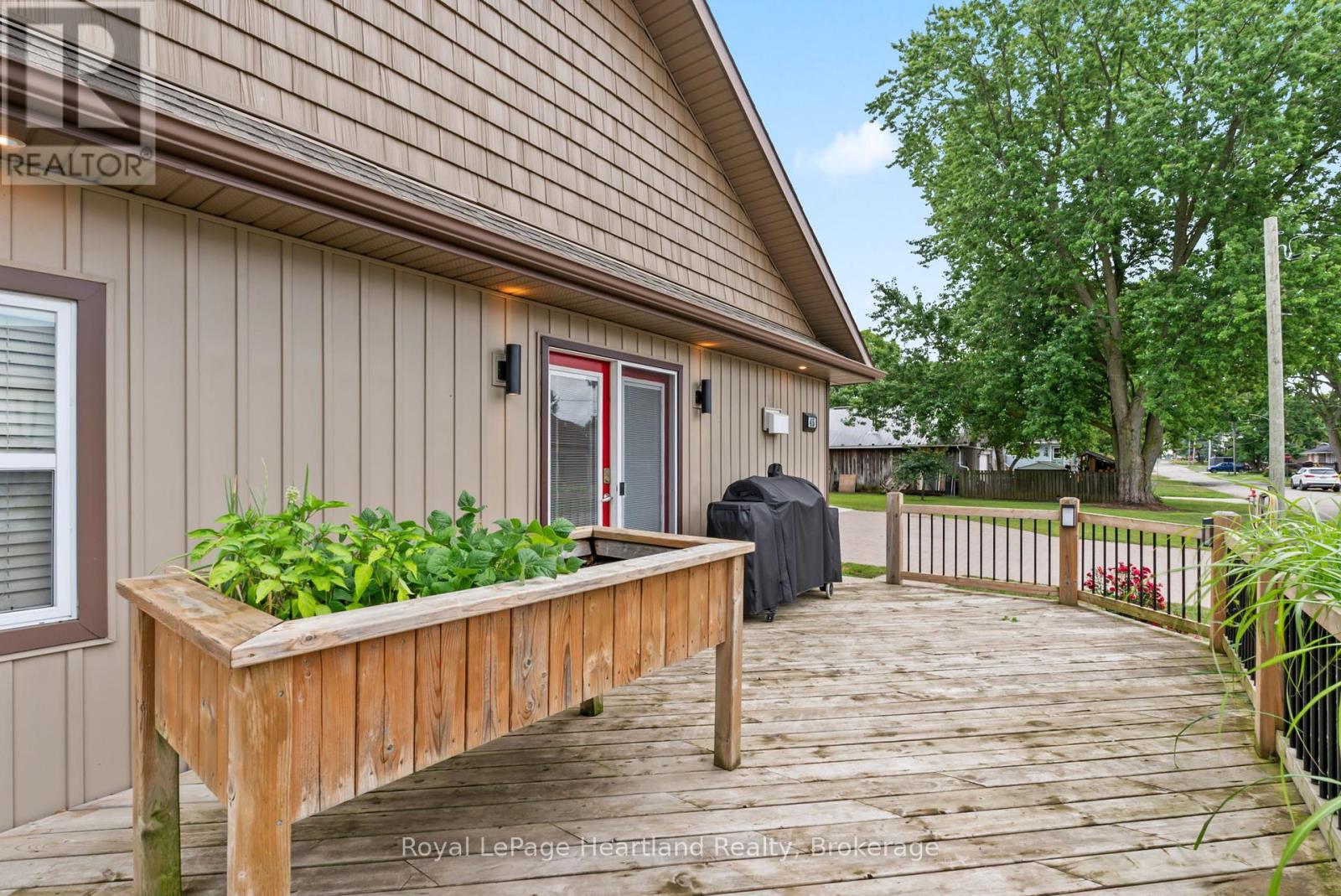 Photo 1 of 415 Cavan Street, Minto ON