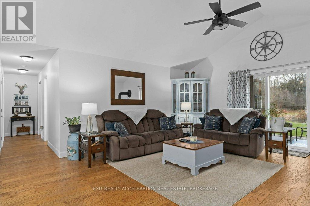 Photo 22 of 4704 County Rd 9, Greater Napanee ON