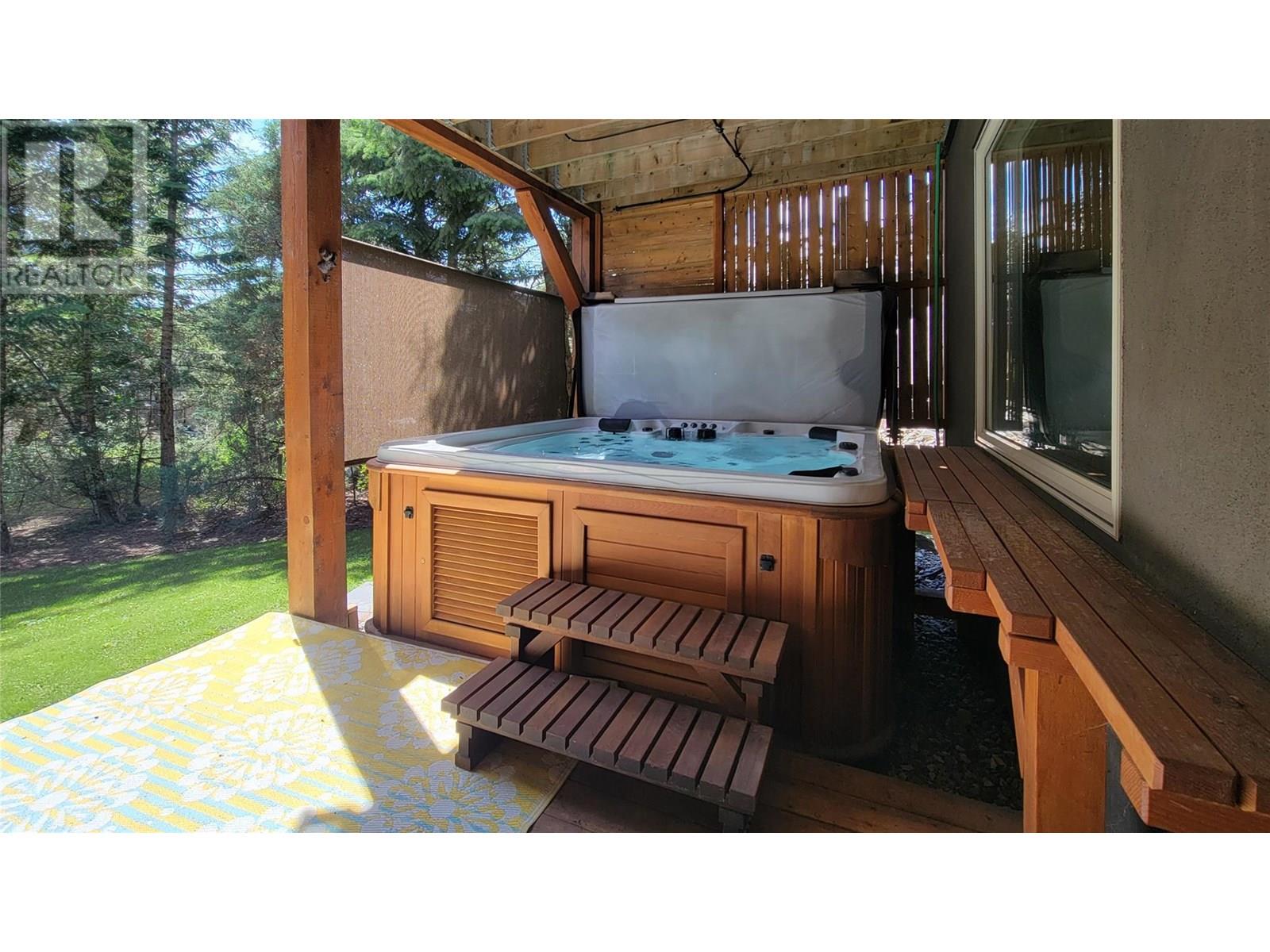 Photo 53 of 917 Copper Point Way, Windermere BC