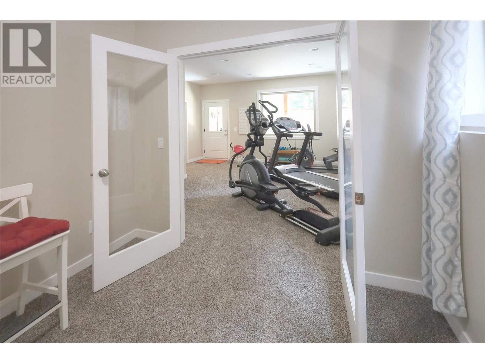 Photo 7 of 917 Copper Point Way, Windermere BC