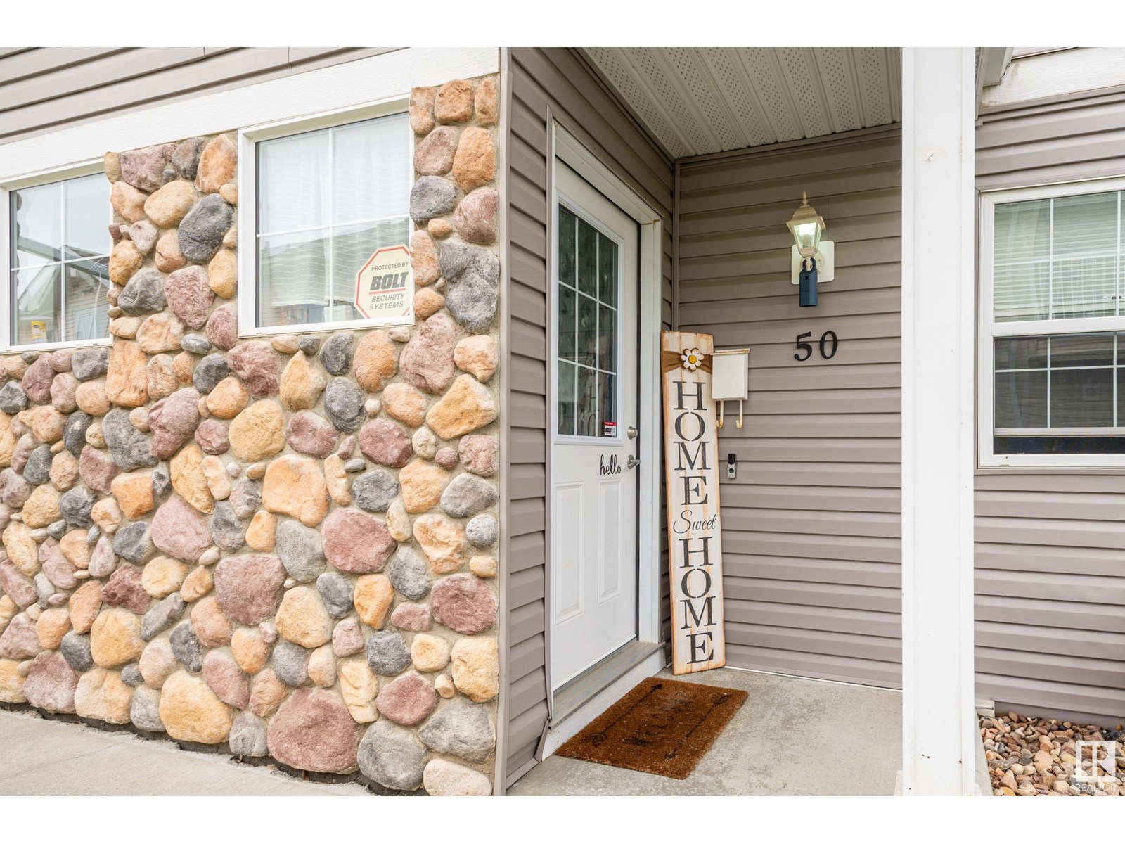 Photo 13 of 50 150 Edwards Dr Sw, Edmonton AB