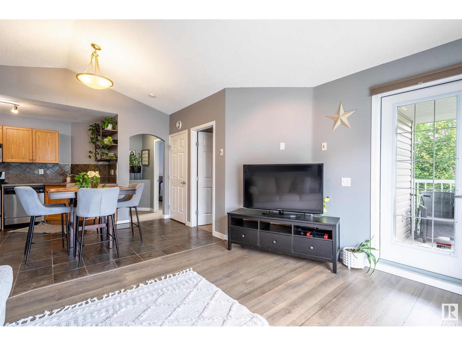 Photo 6 of 50 150 Edwards Dr Sw, Edmonton AB