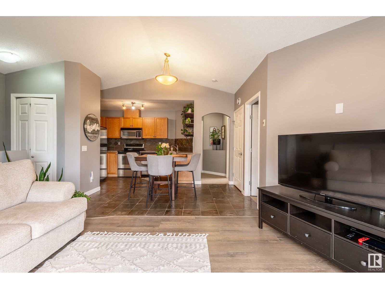 Photo 19 of 50 150 Edwards Dr Sw, Edmonton AB