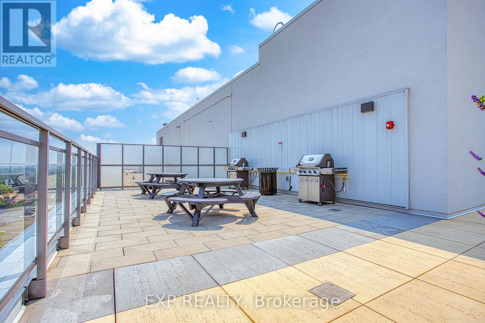 Photo 21 of 215 121 Highway 8, Hamilton ON