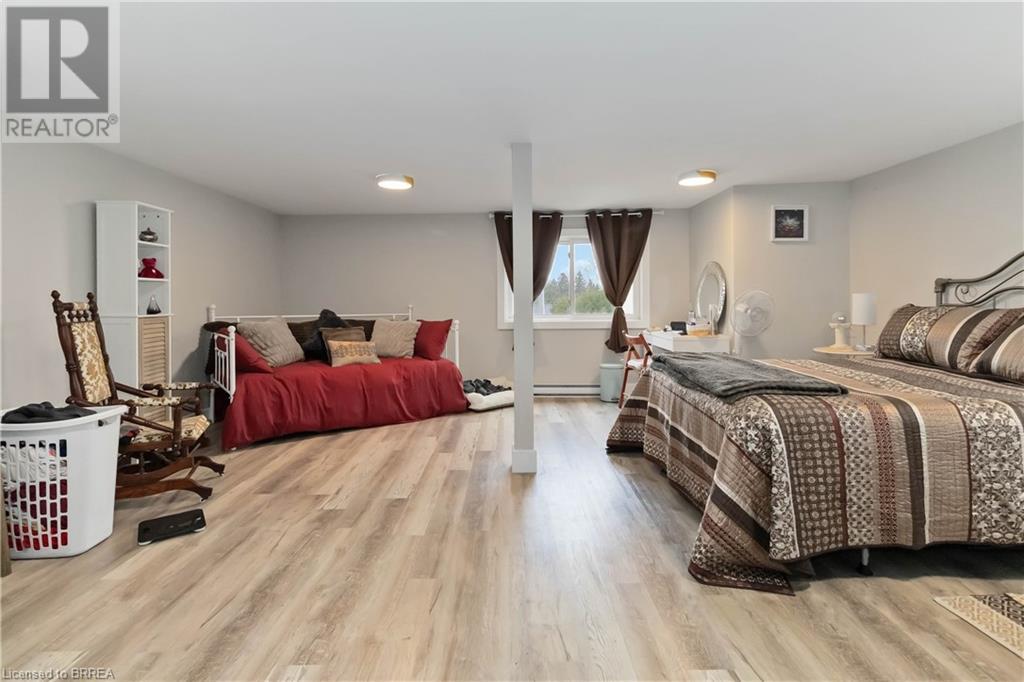 Photo 22 of 112 King Street, Burford ON