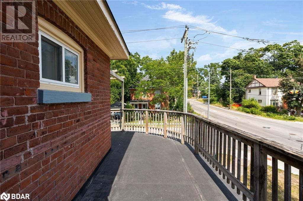 Photo 6 of 134 Owen Street, Barrie ON