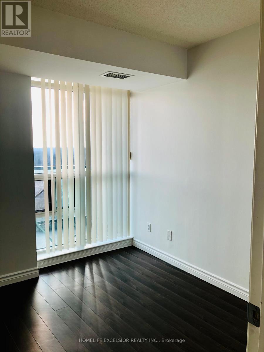 Photo 8 of 1205 30 Harrison Garden Blvd Boulevard W, Toronto ON