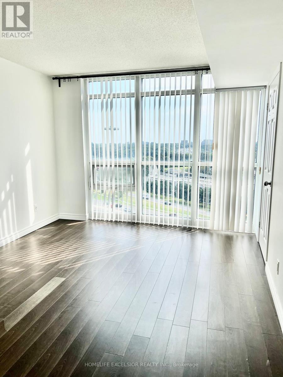 Photo 10 of 1205 30 Harrison Garden Blvd Boulevard W, Toronto ON