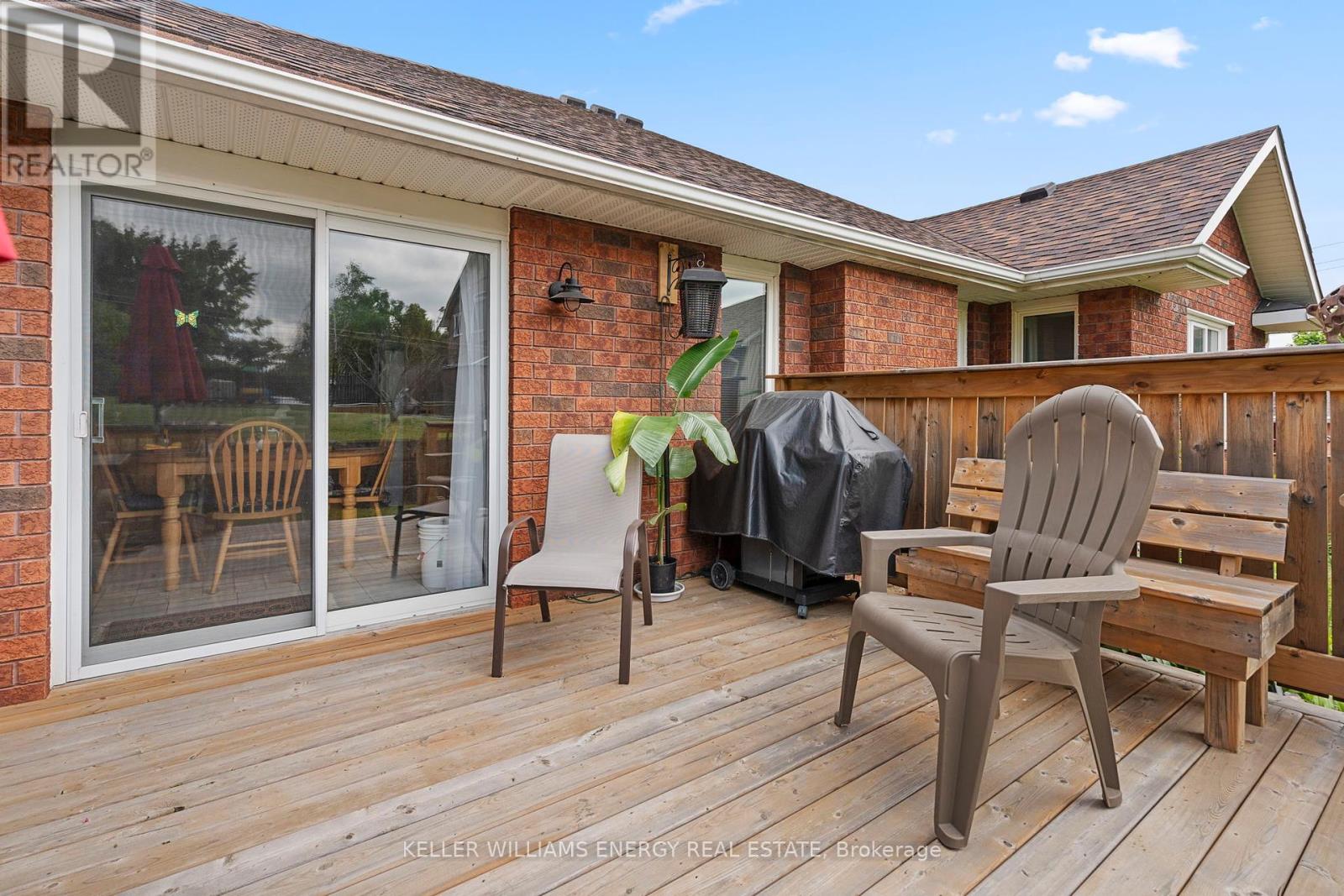 Photo 34 of 5 Fortye Gate, Peterborough ON