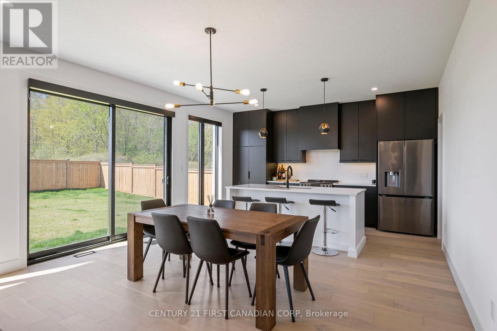 Photo 25 of 5 Hartland Circle, St Thomas ON