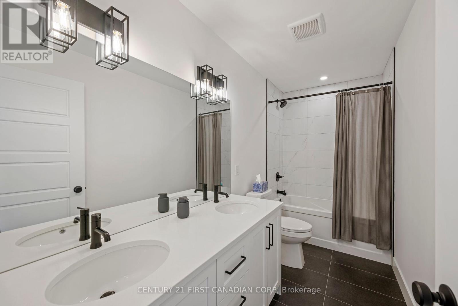 Photo 27 of 5 Hartland Circle, St Thomas ON