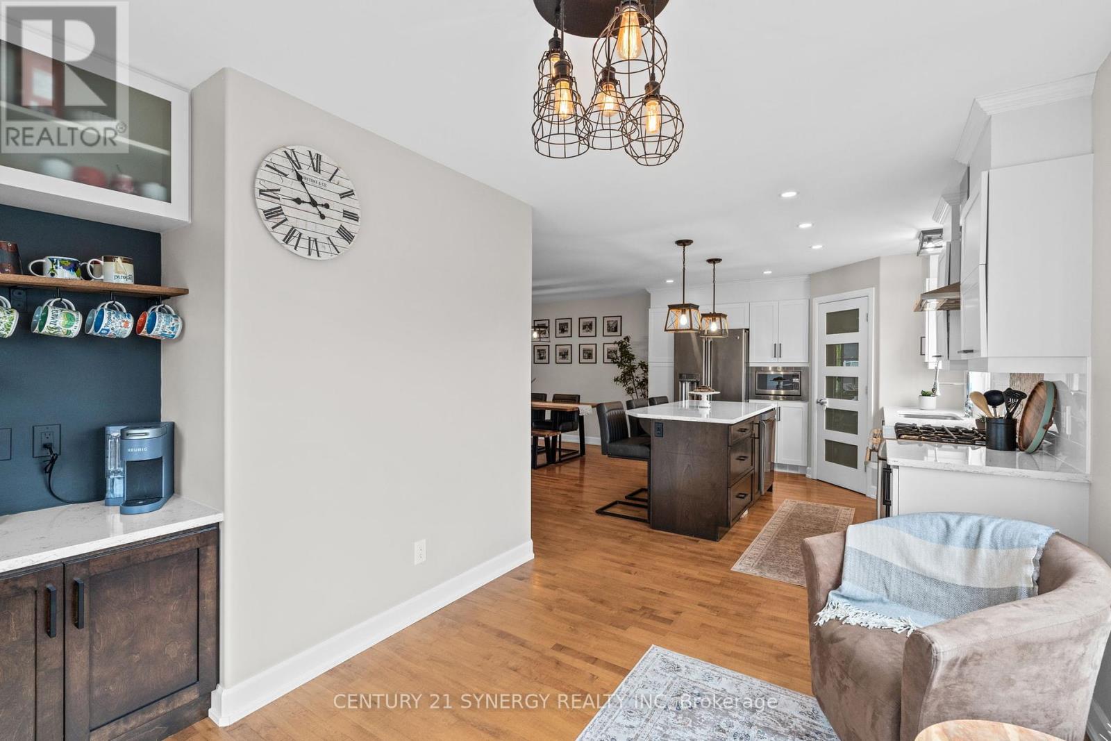 Photo 45 of 406 Provence Avenue, Russell ON