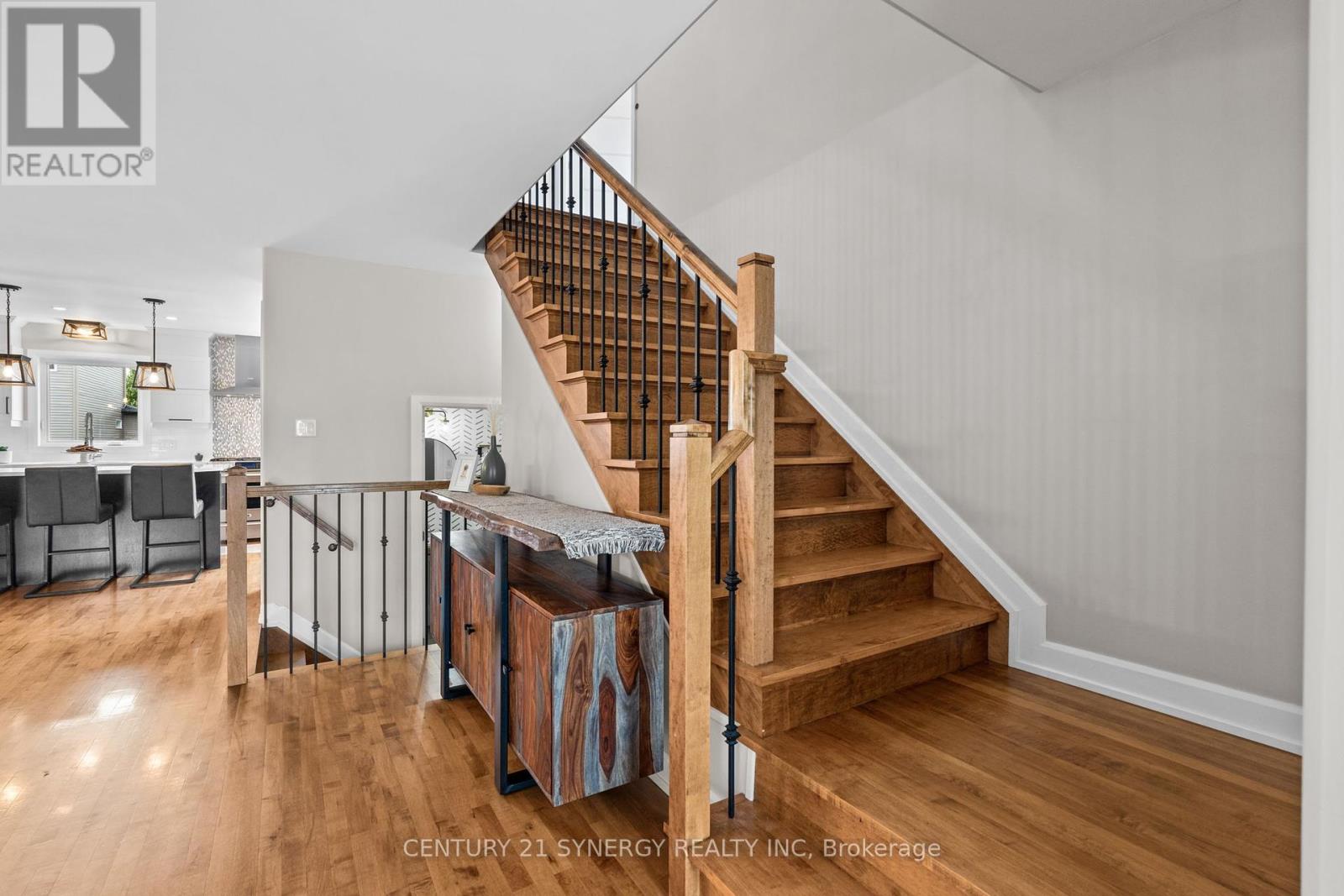 Photo 39 of 406 Provence Avenue, Russell ON