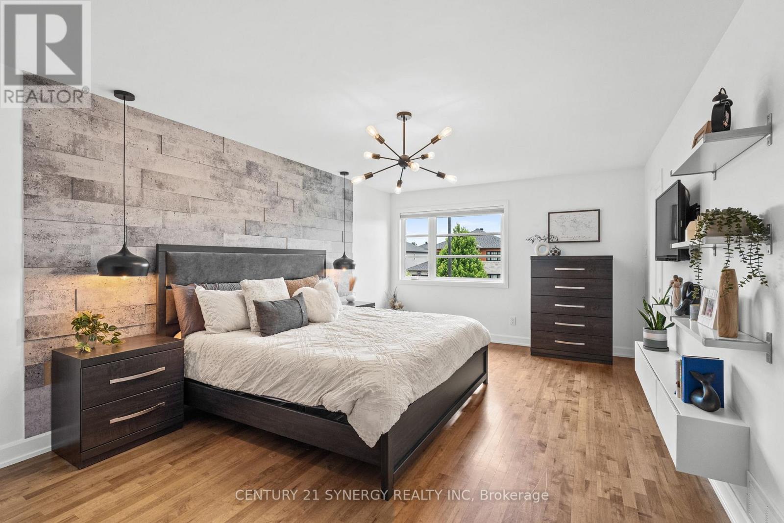 Photo 14 of 406 Provence Avenue, Russell ON