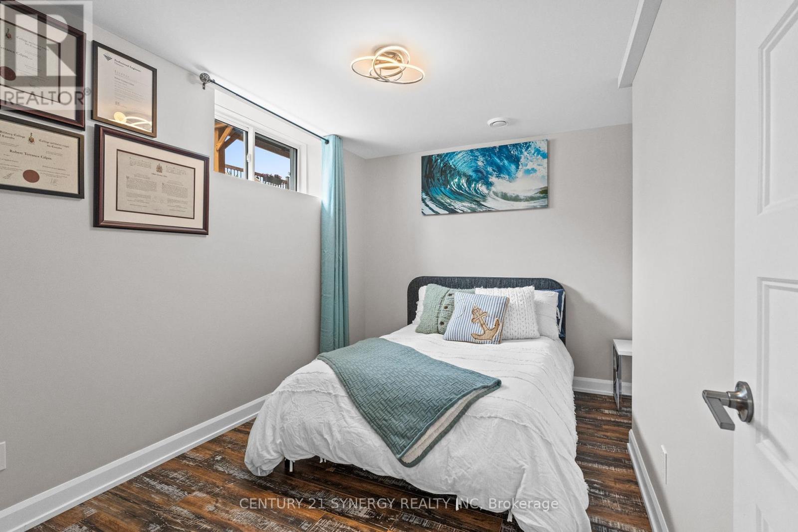 Photo 34 of 406 Provence Avenue, Russell ON