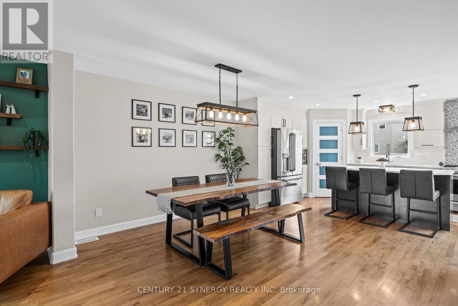 Photo 42 of 406 Provence Avenue, Russell ON