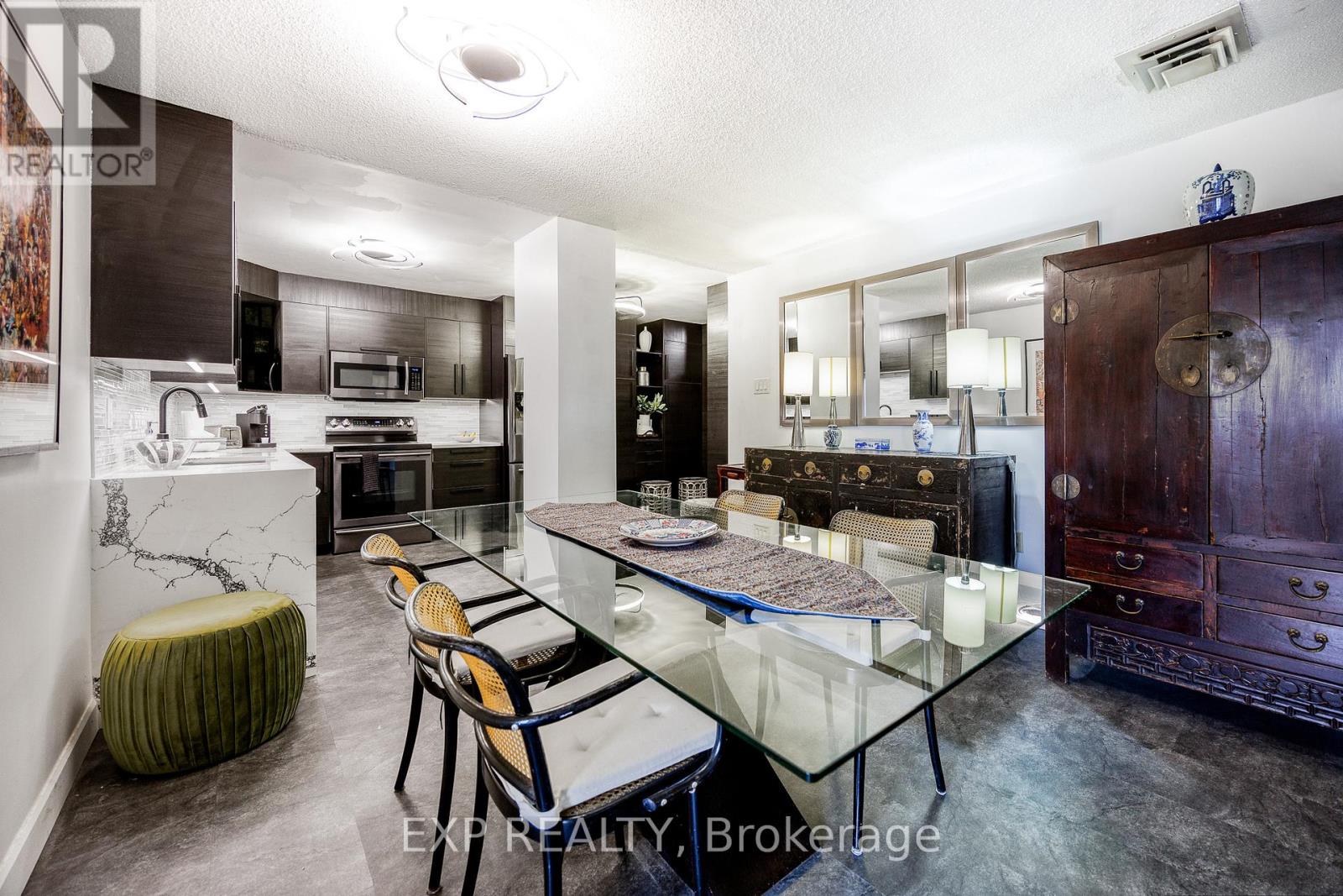 Photo 16 of 1003 373 Laurier Avenue E, Ottawa ON