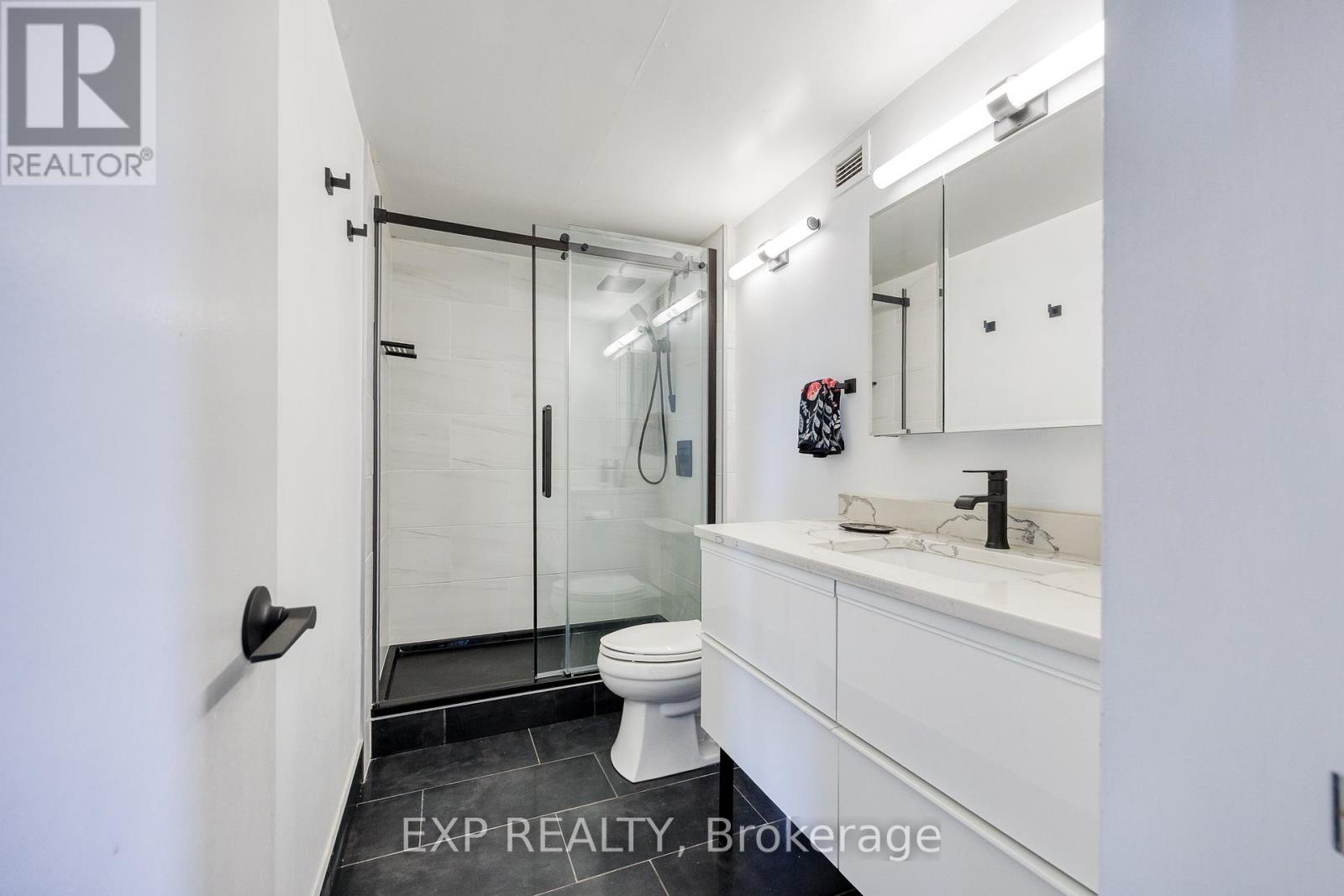 Photo 28 of 1003 373 Laurier Avenue E, Ottawa ON