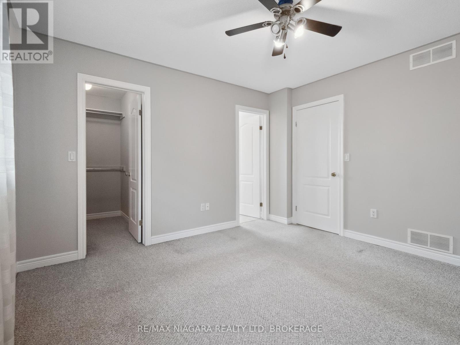 Photo 3 of 66 Hunter Drive, Welland ON