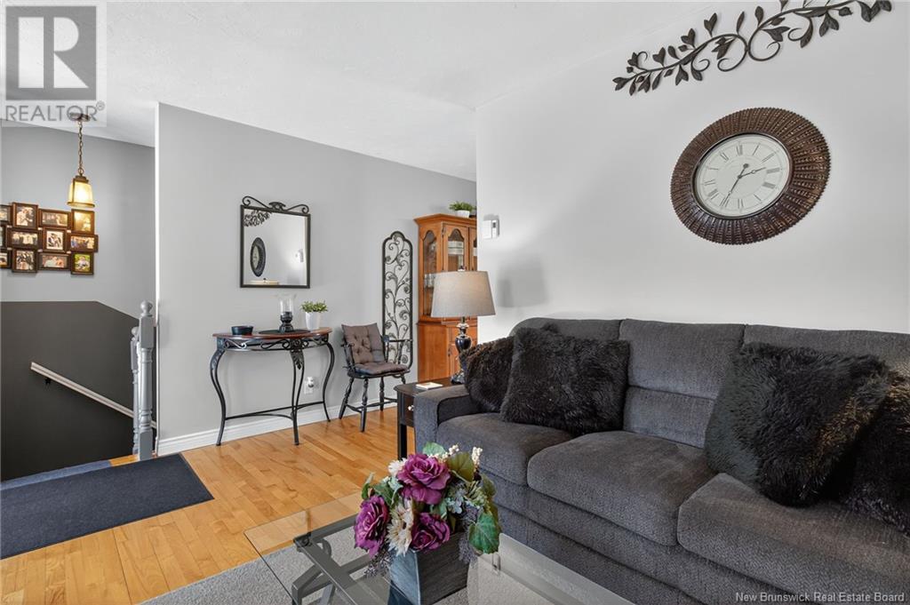 709 BOUDREAU STREET - 7