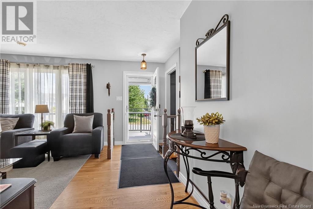 709 BOUDREAU STREET - 9