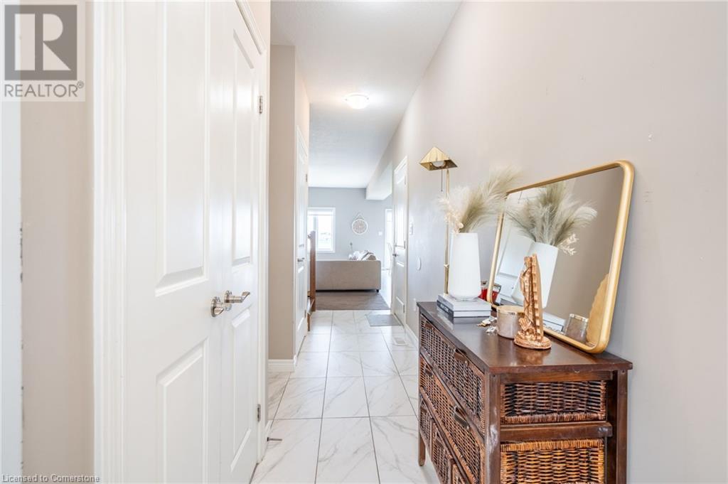Photo 49 of 120 Vineberg Drive Unit 43, Hamilton ON