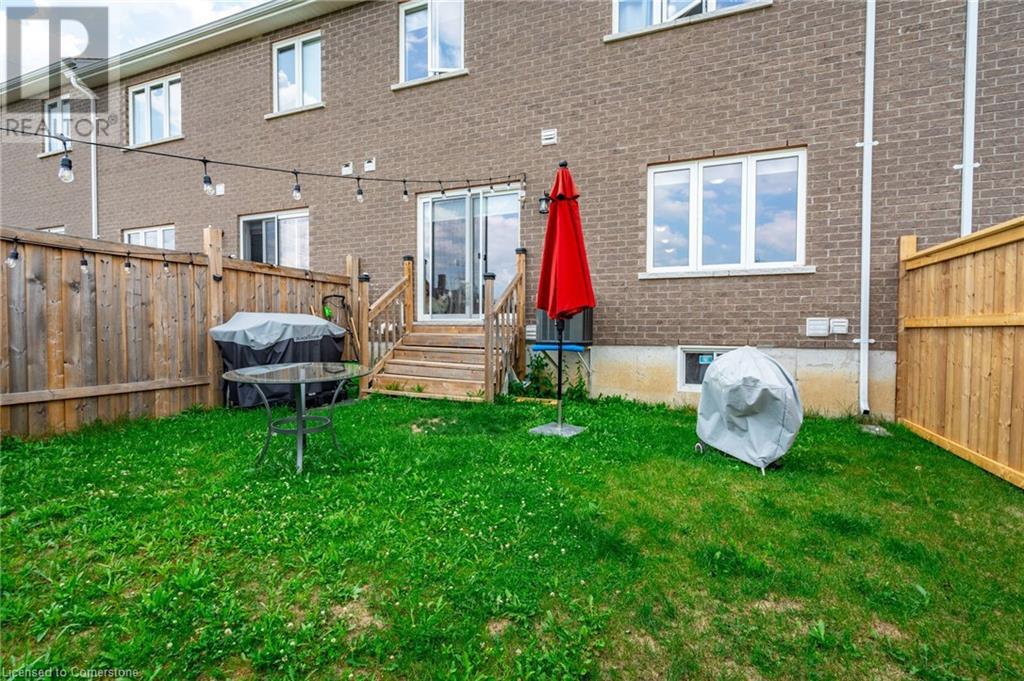 Photo 40 of 120 Vineberg Drive Unit 43, Hamilton ON