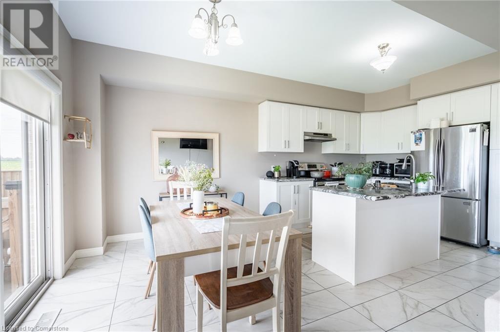 Photo 8 of 120 Vineberg Drive Unit 43, Hamilton ON