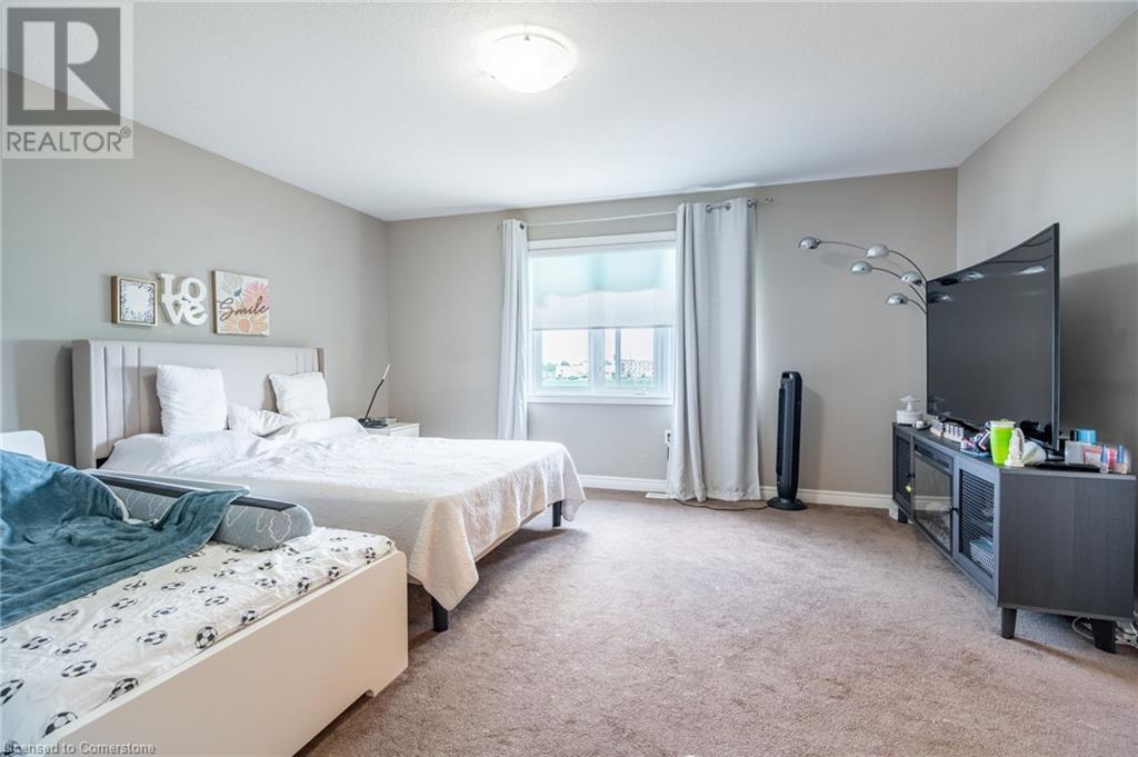 Photo 42 of 120 Vineberg Drive Unit 43, Hamilton ON