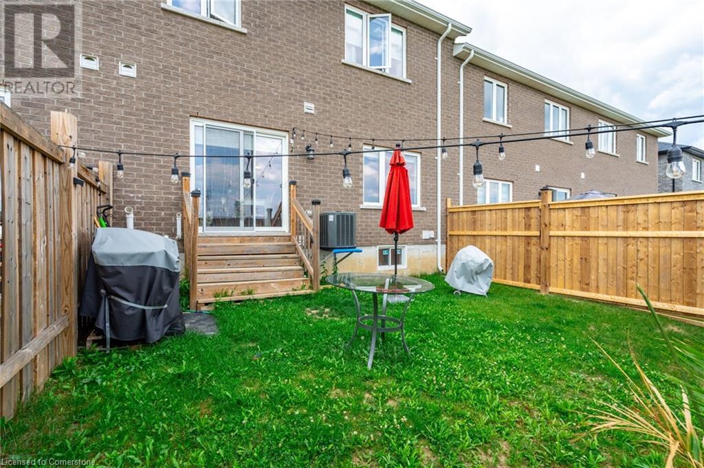 Photo 10 of 120 Vineberg Drive Unit 43, Hamilton ON