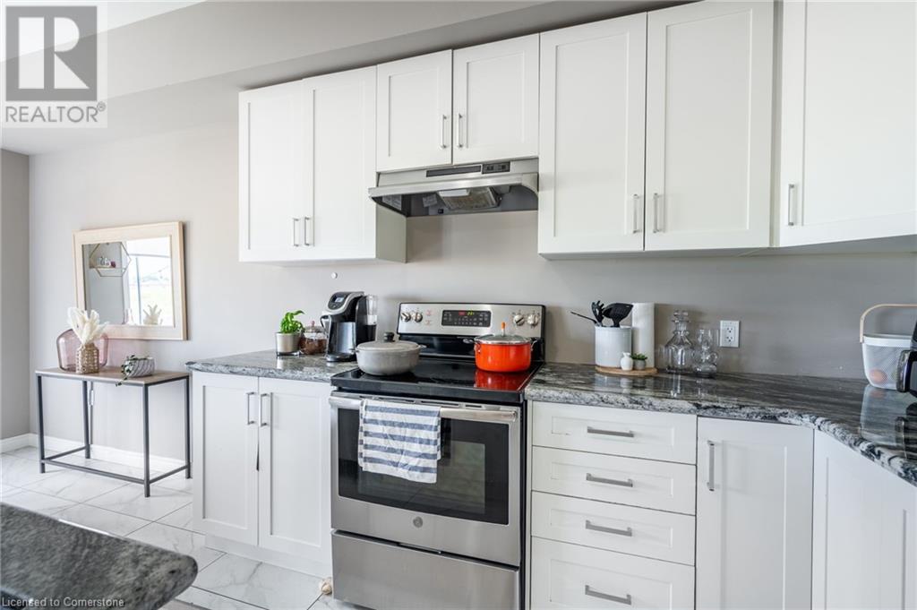 Photo 5 of 120 Vineberg Drive Unit 43, Hamilton ON