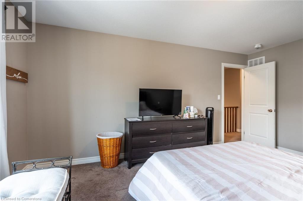Photo 15 of 120 Vineberg Drive Unit 43, Hamilton ON