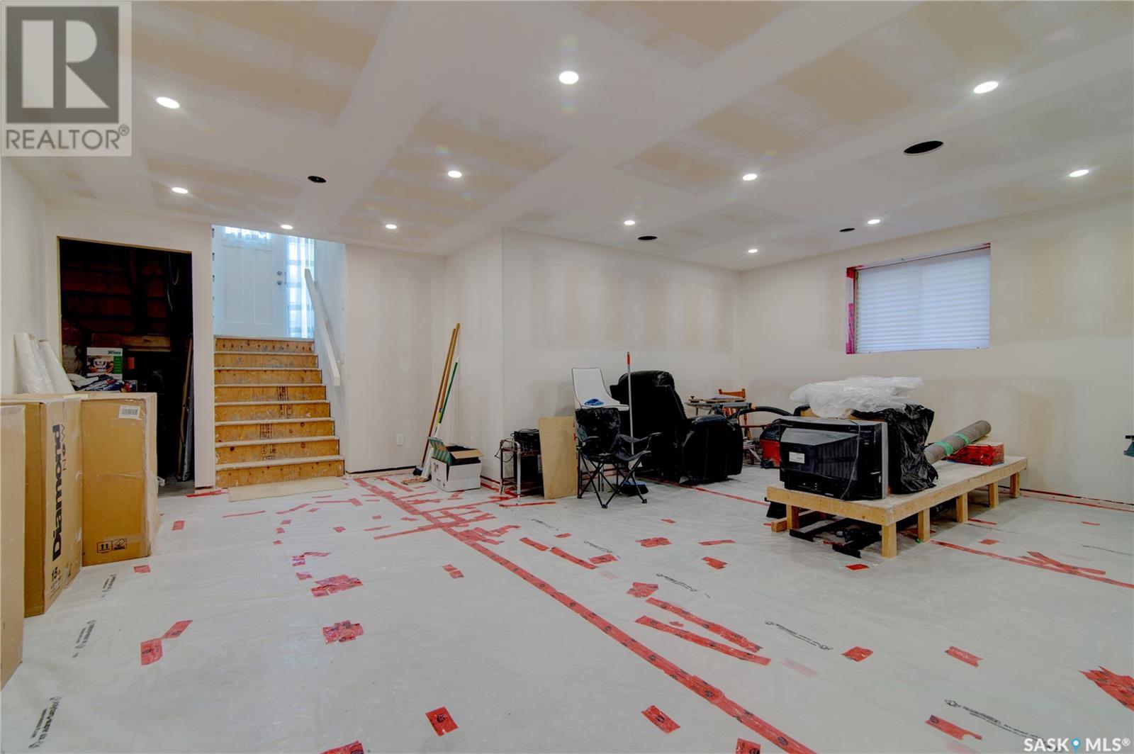 Photo 16 of 4029 Waterer Street, Regina SK