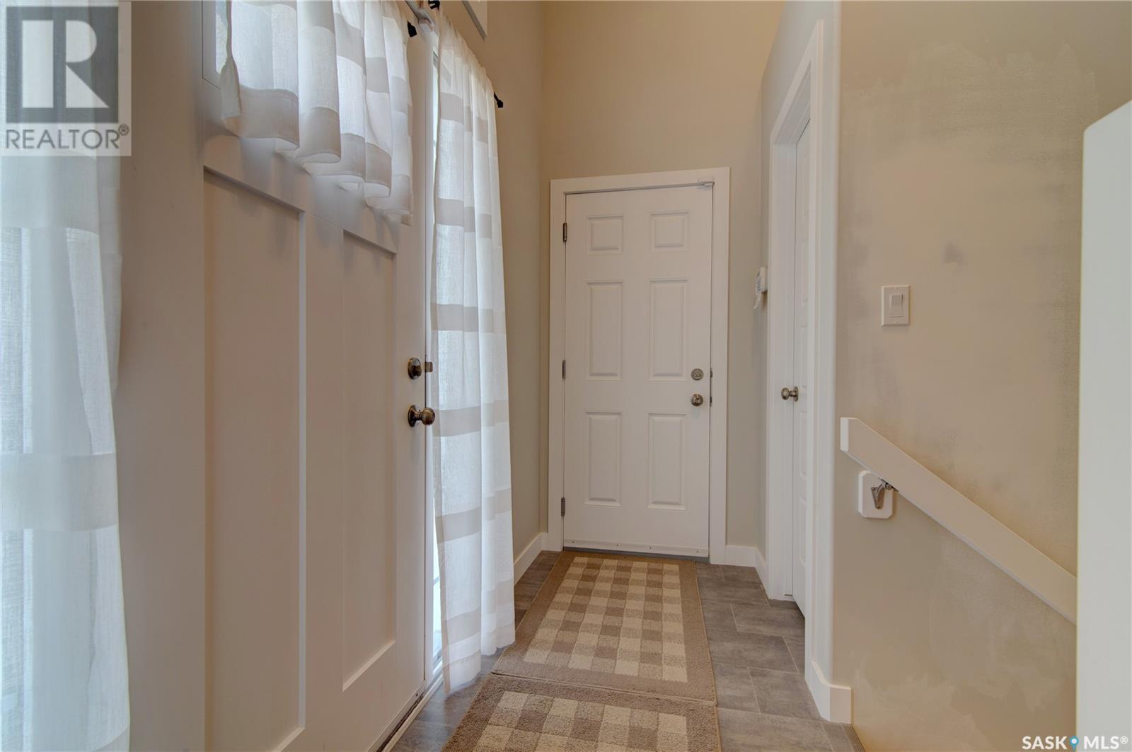 Photo 2 of 4029 Waterer Street, Regina SK