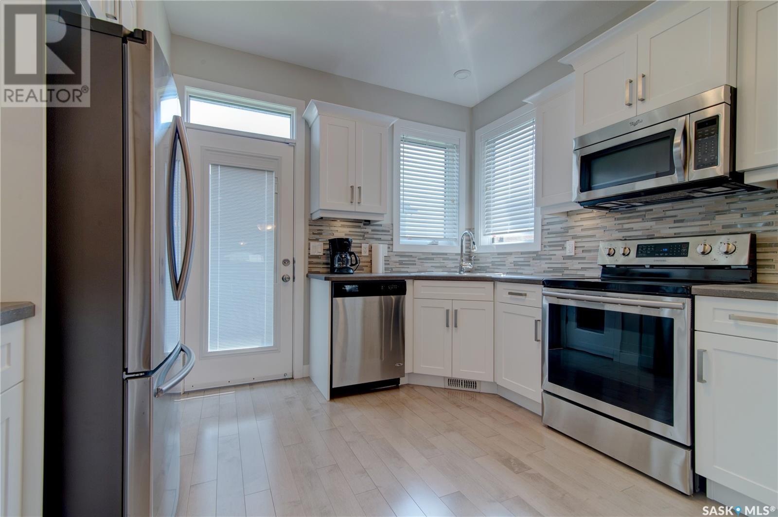 Photo 9 of 4029 Waterer Street, Regina SK