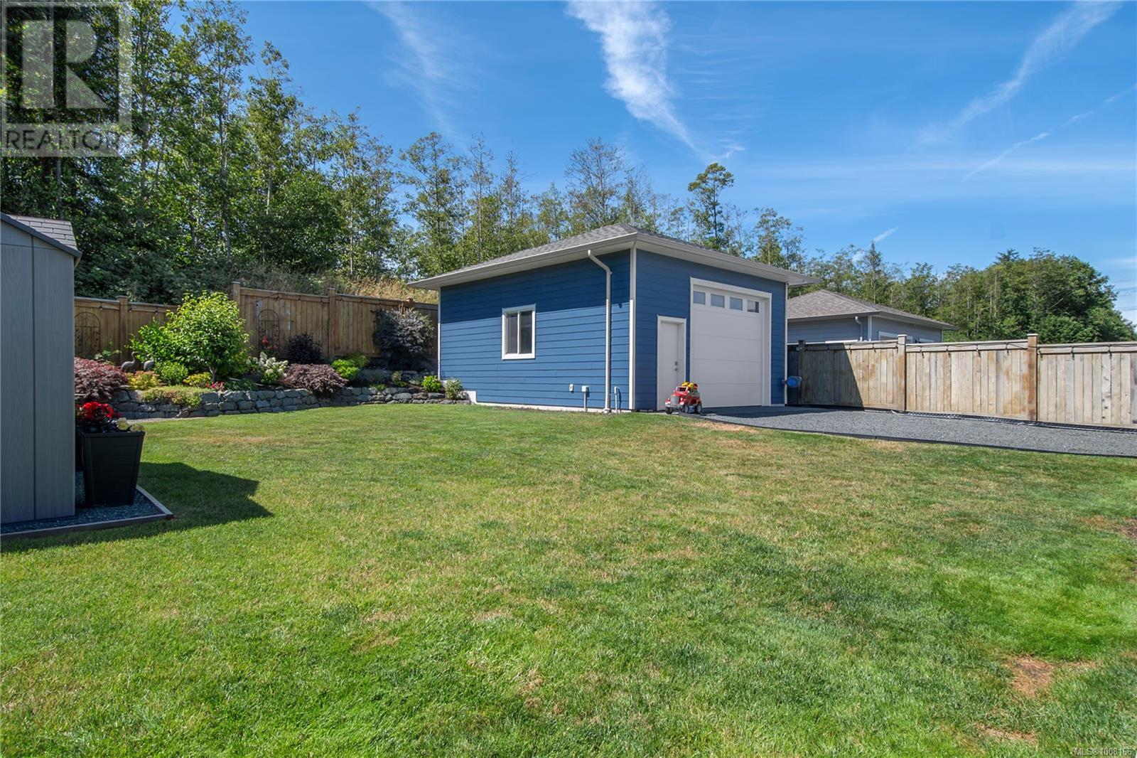 Photo 46 of 2270 Forest Grove Dr, Campbell River BC