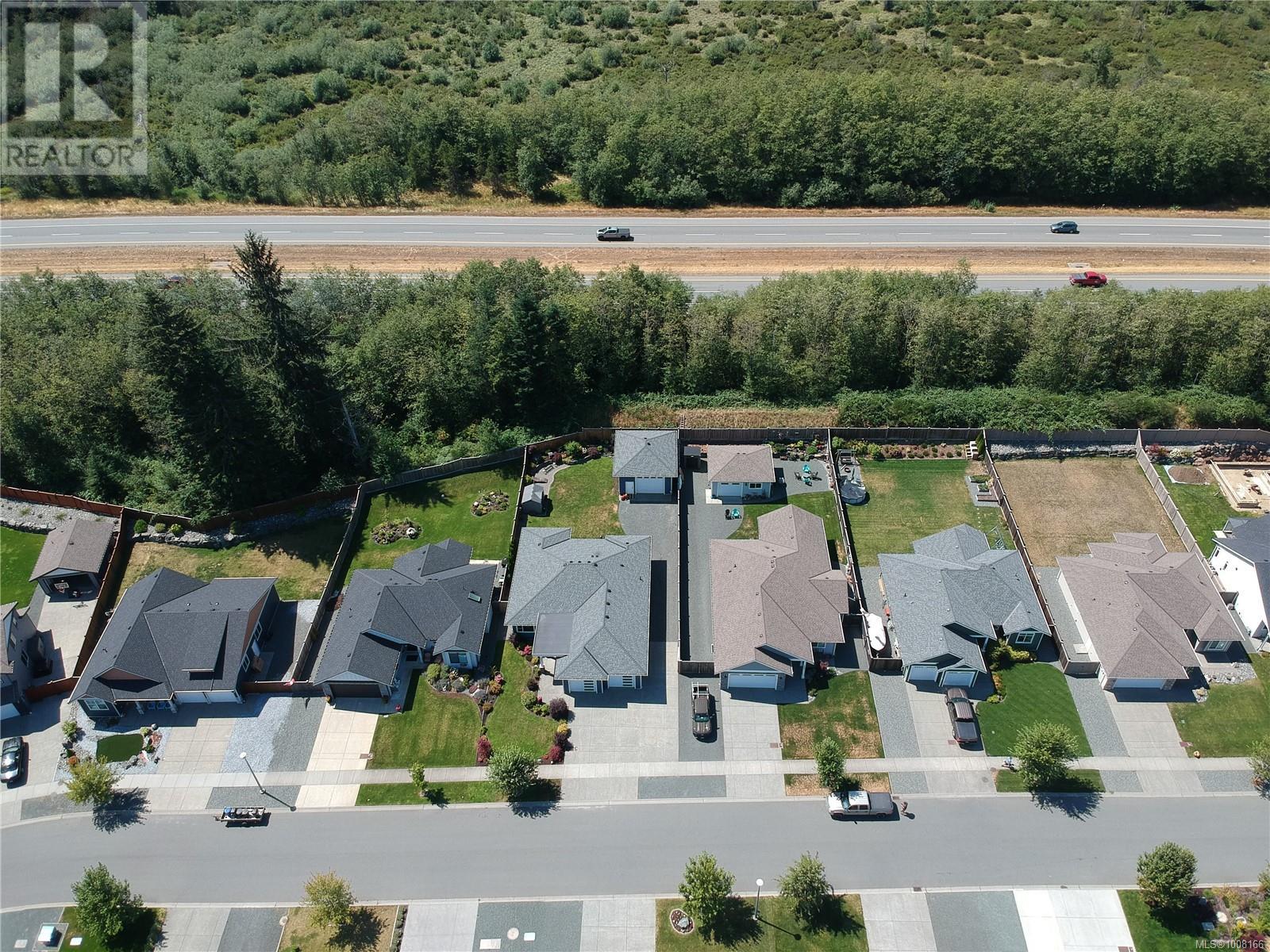 Photo 24 of 2270 Forest Grove Dr, Campbell River BC
